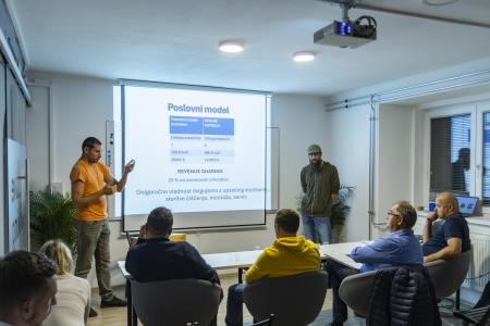 Uspešen zaključek Produktnega start-up vikenda v KIKštarterju Kamnik (24)